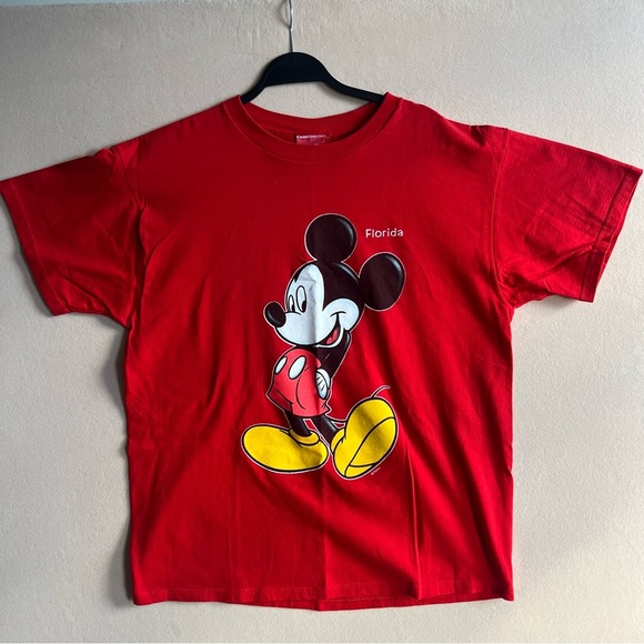 Disney Mickey Mouse Red Tshitt Size‎ XL - Picture 1 of 8